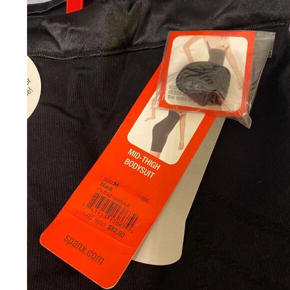Spanx Mid-Thigh Bodysuit Shaper with Removable Butt Pads – Size M – Black (NWT) - Picture 4 of 6